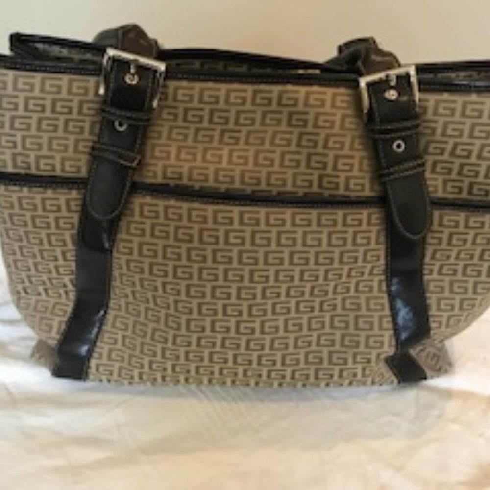 Beautiful, hardly used Tan bag